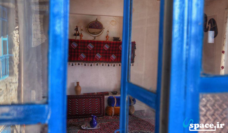 محوطه اقامتگاه بوم گردی هه ساره شوان- سنندج - روستای نوره
